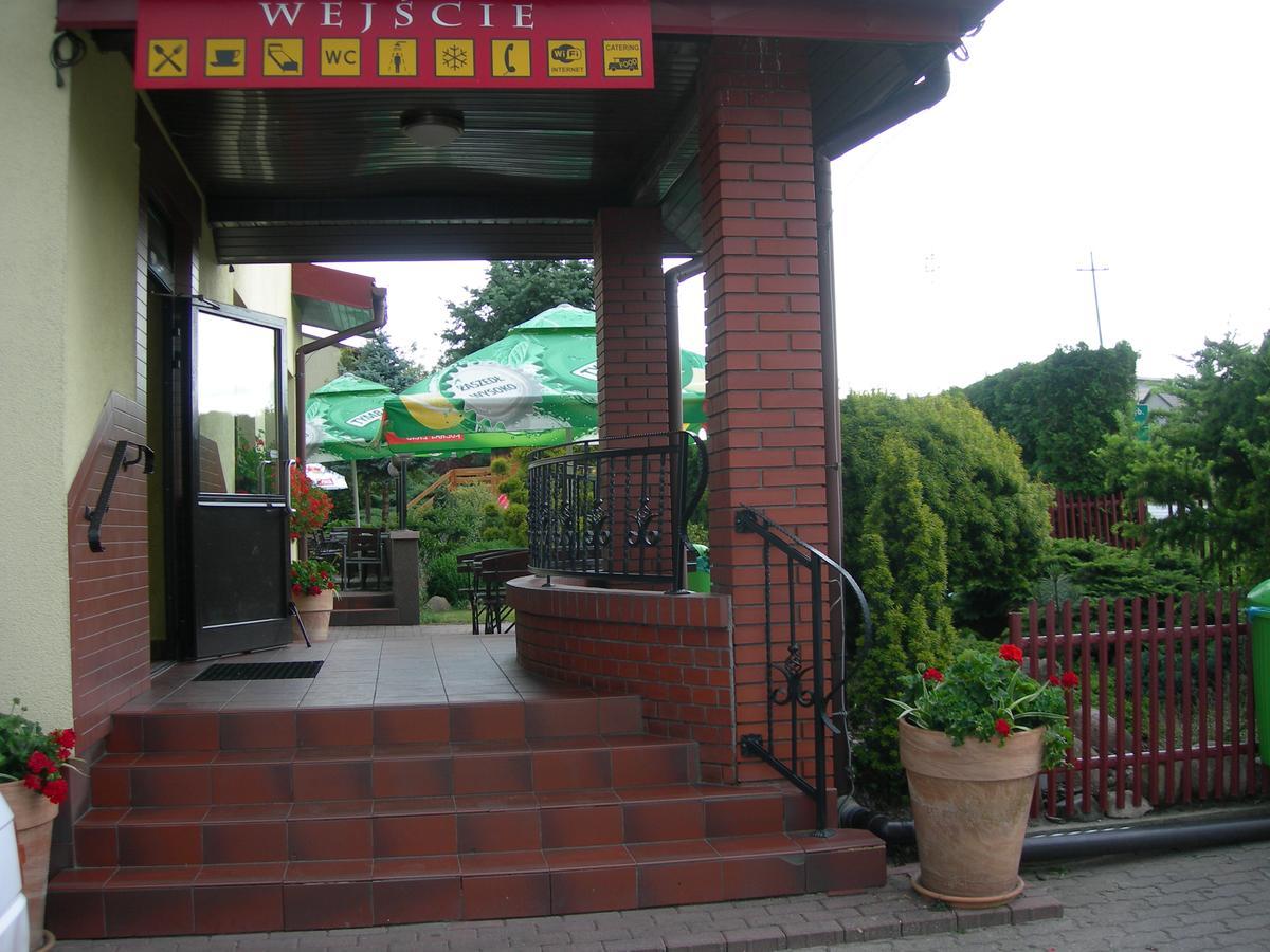 Zajazd Podjadek 奥斯亚科 外观 照片